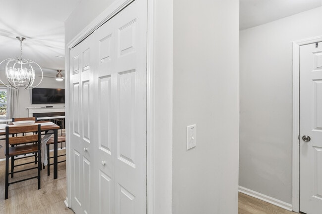 Photo - 808 Kendall Dr Unit 808