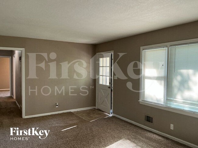 Photo - 7607 Arlington Ave