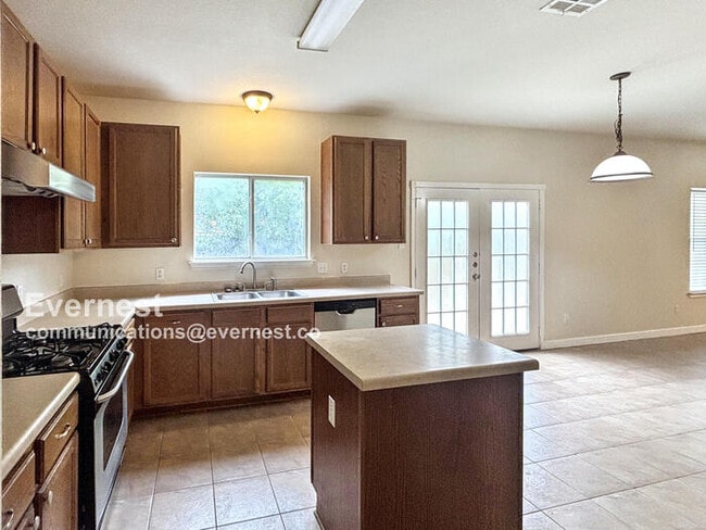 Photo - 3502 Cheyenne St