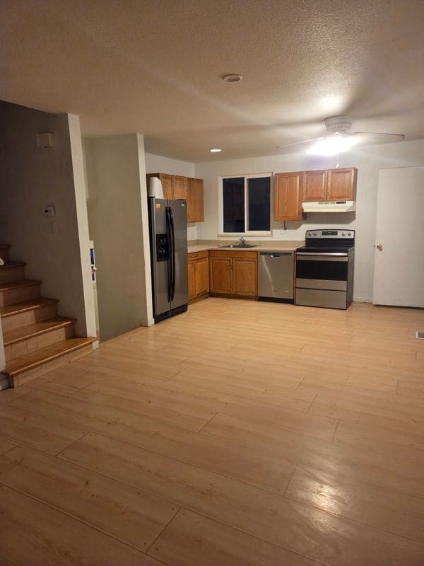 Photo - 1899 S Mobile St