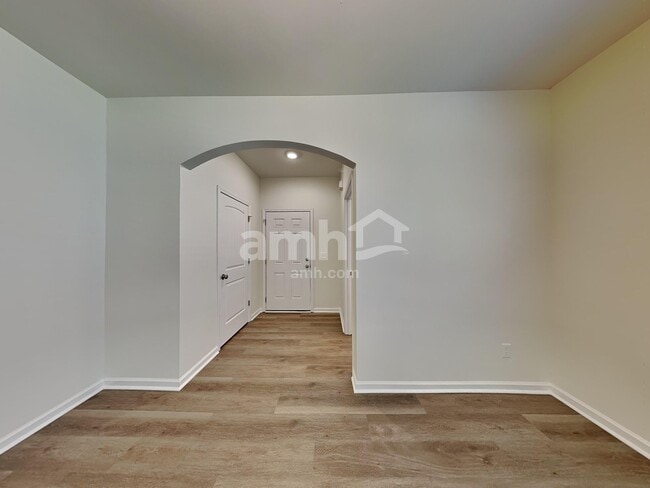 Photo - 231 Bandelier Cir