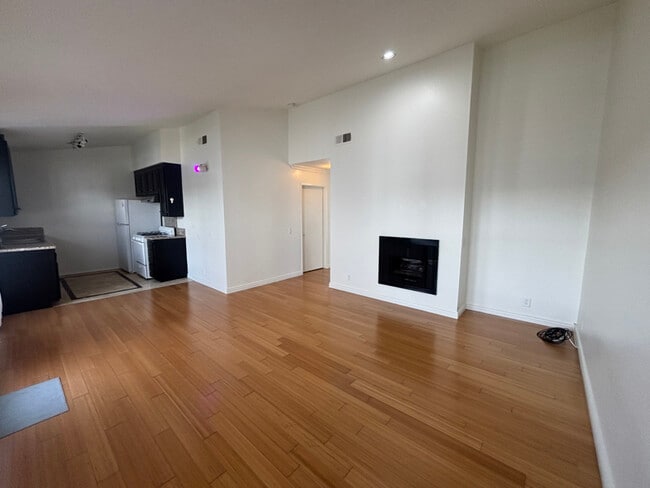 Photo - 3722 Sawtelle Blvd Condo Unit 7