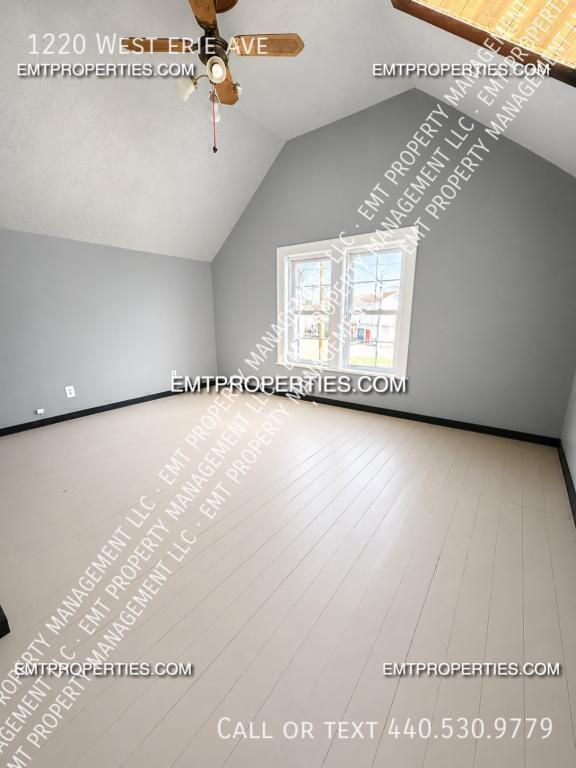 Photo - 1220 W Erie Ave
