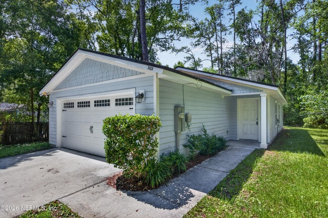 Photo - 3029 Bessent Rd
