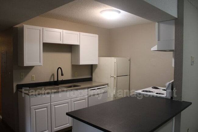 Photo - 1530 Warren St Unit 101