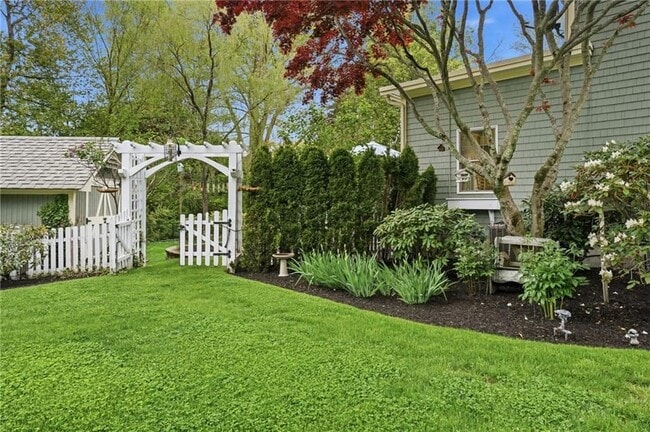 Photo - 97 Kenson Dr