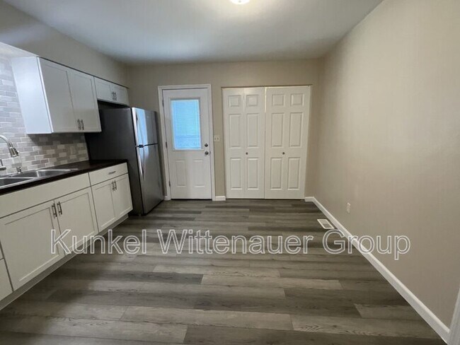 Photo - 10 Blackburn Manor