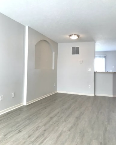Photo - 2680 Sawmill Reserve Dr
