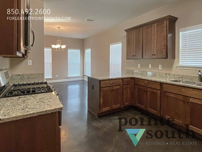 Photo - 12919A Churchill Dr-