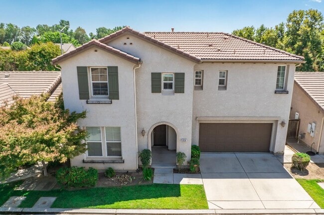 Building Photo - Beautifully Updated North Clovis 3/3