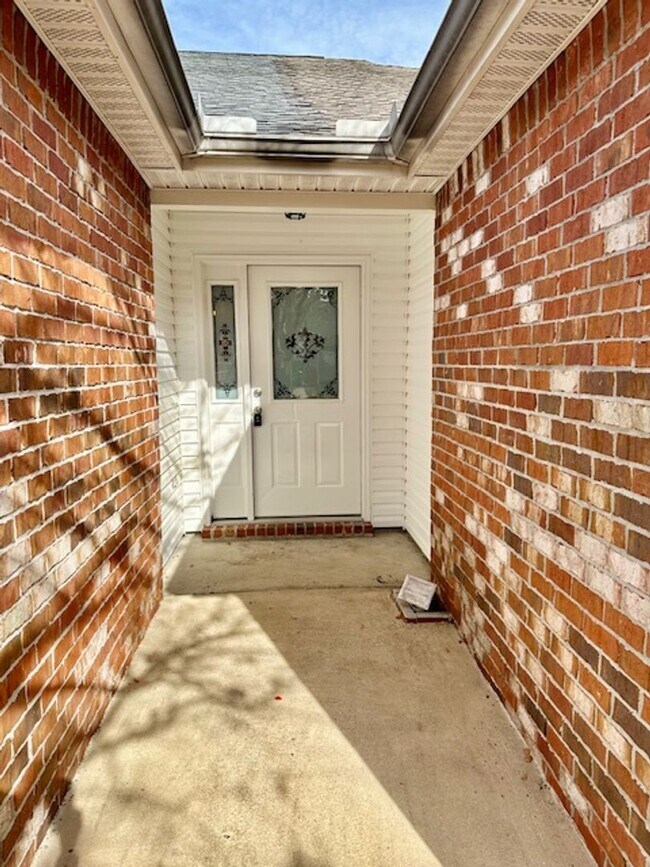 Photo - 2 bedroom/2 bathroom/2 car garage town home for rent in Mary Esther, East of Hurlburt AFB!