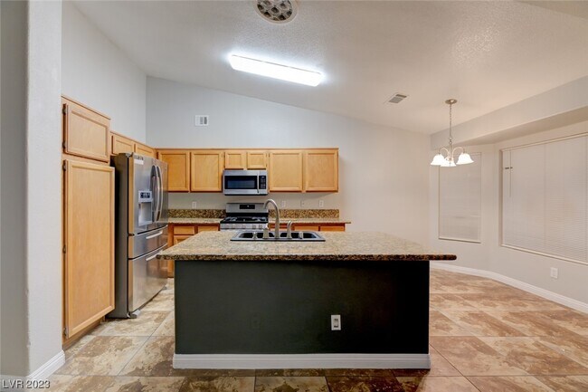 Photo - 116 Appian Way