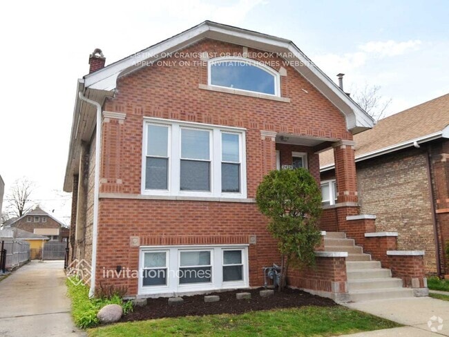 Building Photo - 2428 Ridgeland Ave Rental