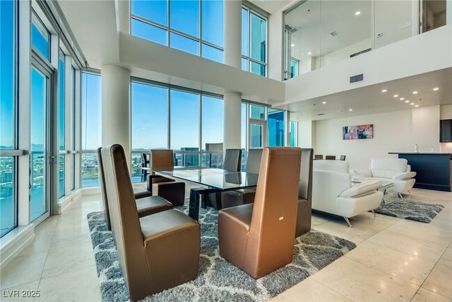 Building Photo - 2700 S Las Vegas Blvd Unit 4305 Rental