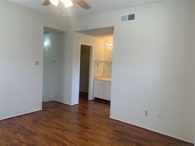 Photo - 2710 Grants Lake Blvd Condo Unit M2