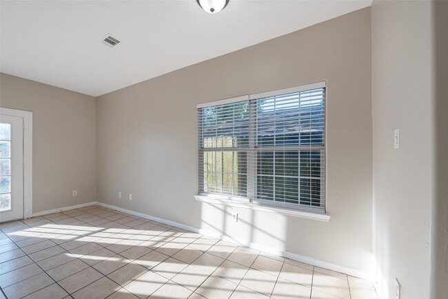 Photo - 6512 Nunn St