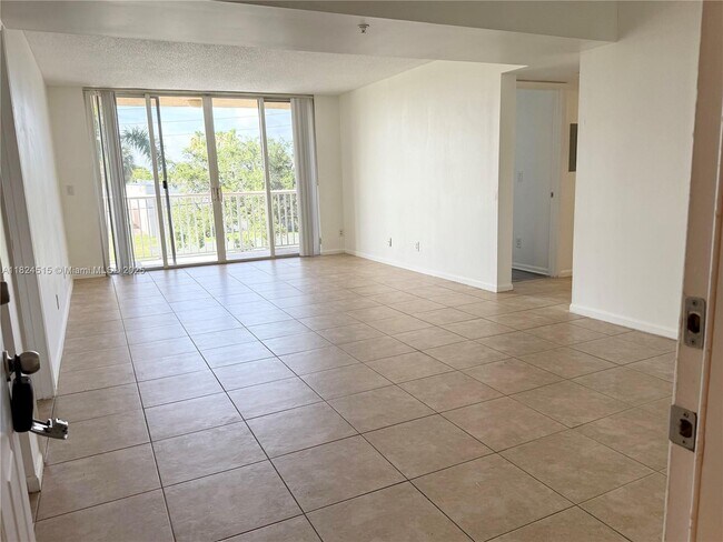 Photo - 1341 SE 3rd Ave Condo Unit 309