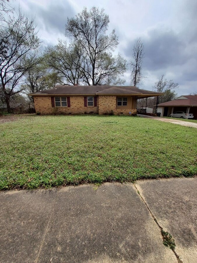 Photo - 1975 Wellons Ave