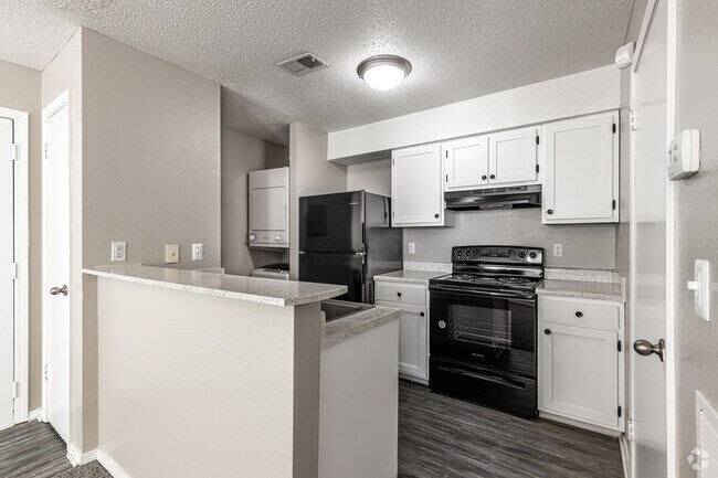 1BR, 1BA - 480SF