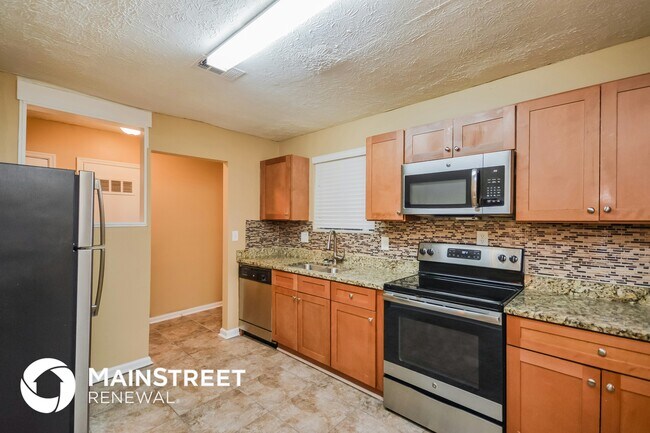 Photo - 1912 Singer Way