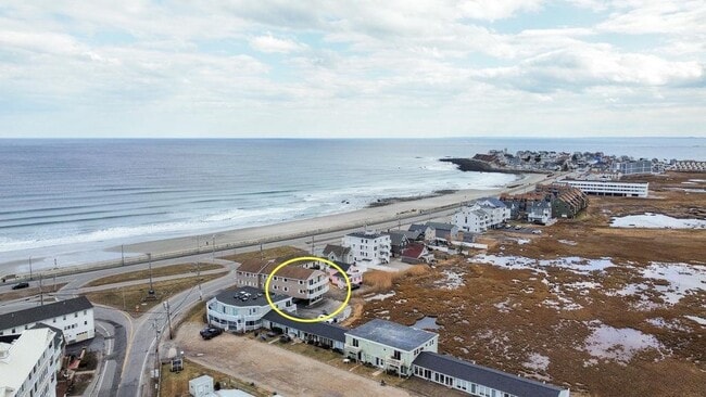 611 Ocean Blvd Unit 3