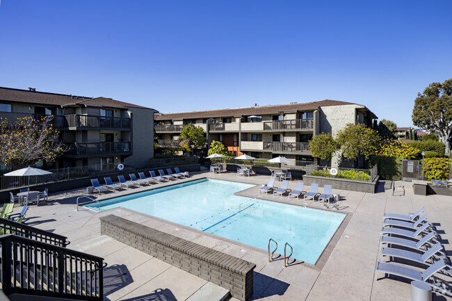 Harbor Cove - Harbor Cove Apartments