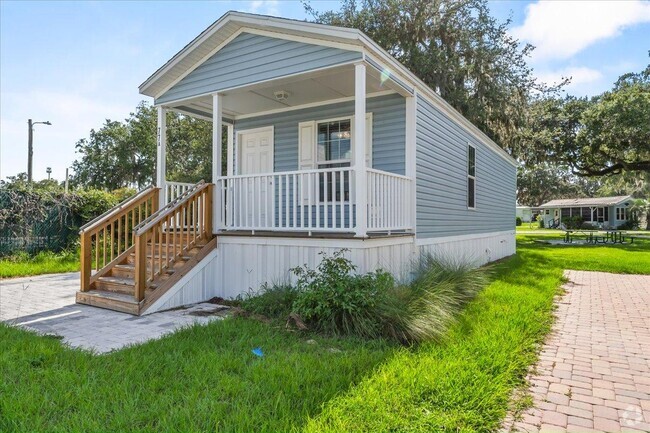 Building Photo - 7250 FL-44 Rental