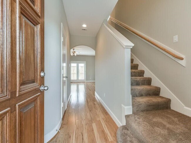 Photo - 3741 Main Poplar Dr