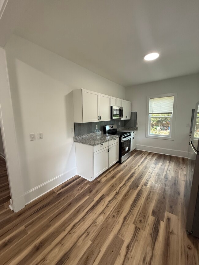 Kitchen view 1 - 805 Libby St W