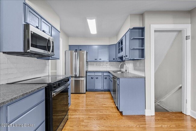 Photo - 3921 Staebler Ave