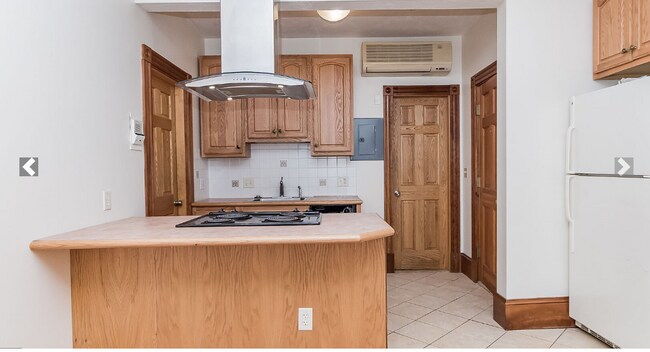 Photo - 100 Myrtle St