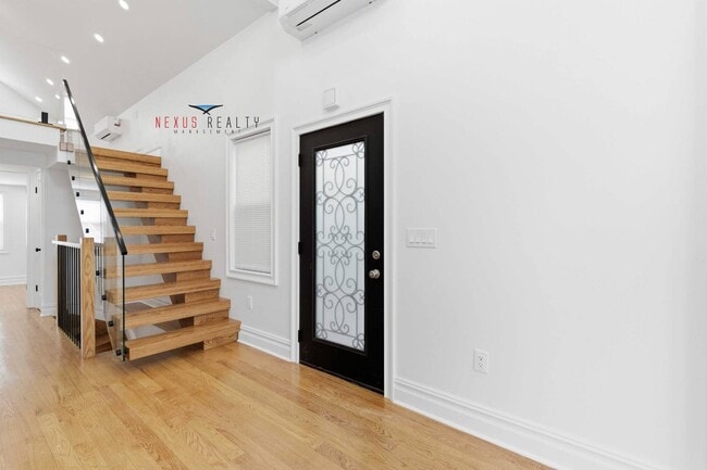 Building Photo - 21-28-28 48th St