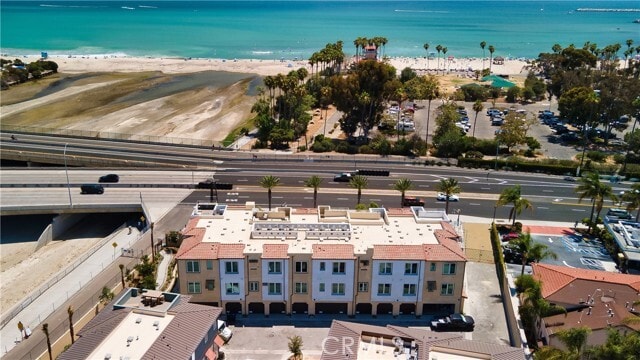 Building Photo - 1523 Doheny Way Rental