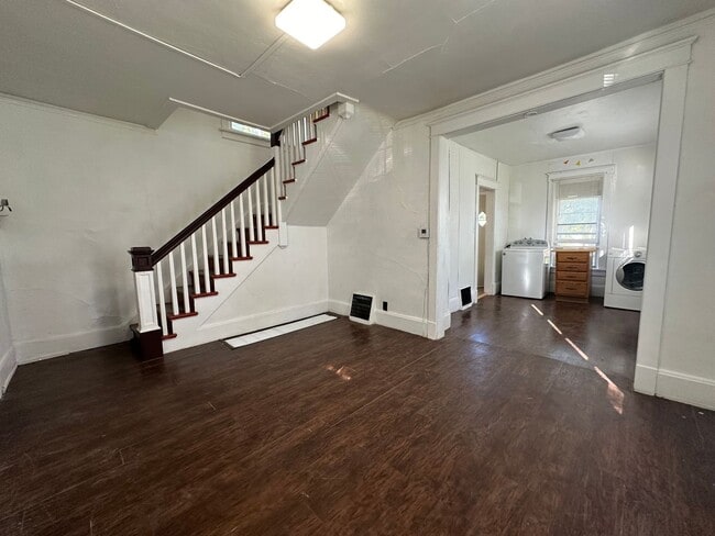 Photo - 2 Bedroom House $700