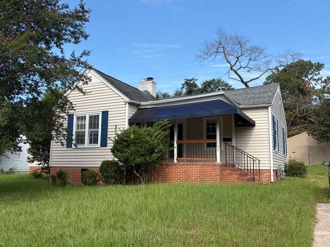 Building Photo - 1743 Kissingbower Rd