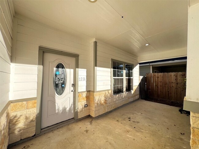 Photo - 1216 Deputy O McDuffie Jr St