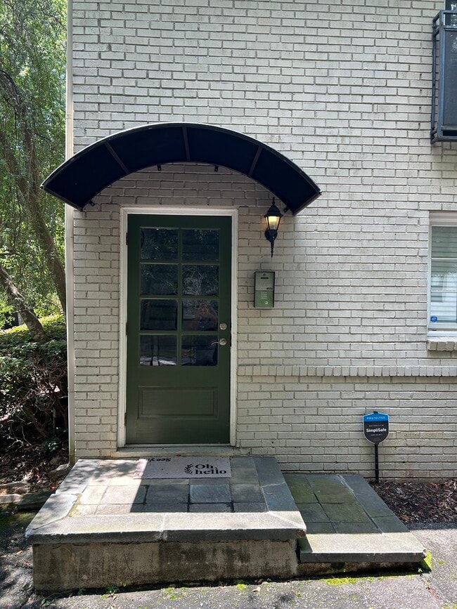 Building Photo - 798 St Charles Ave NE Unit #1 Rental