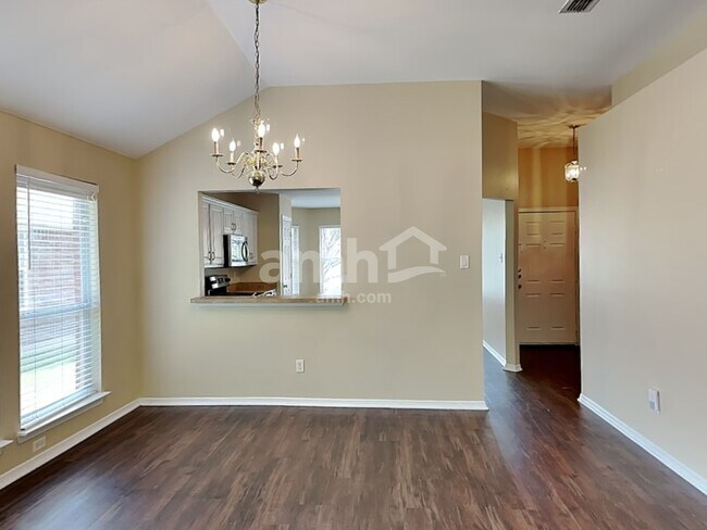 Photo - 2545 Big Spring Dr