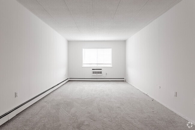 4.5 Rm, 1 Bd, 1 Ba - 950SF - Bedroom