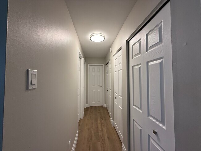 Photo - Kortright Apartments