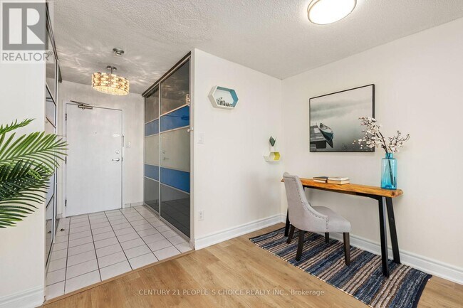 Photo - 3 Rowntree Rd Unit 1605