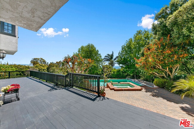 Photo - 29528 Harvester Rd