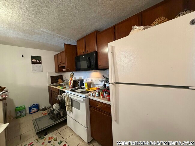 Photo - 435 Shirley St Unit 36