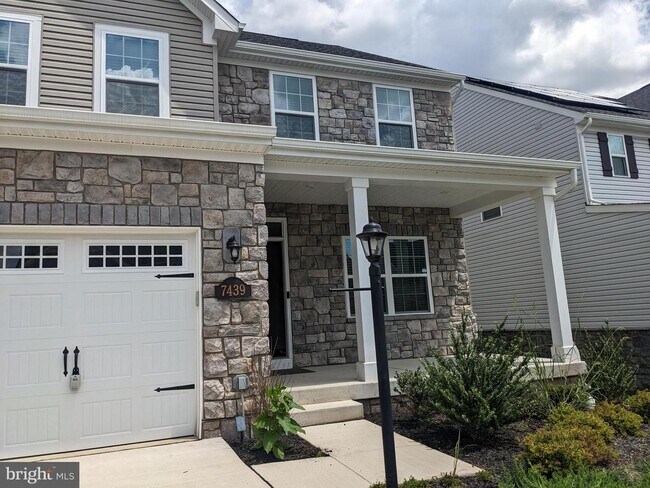 Photo - 7439 Port Tavern Ct Casa