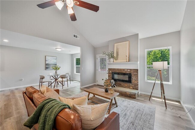 135 Tyrus Ln