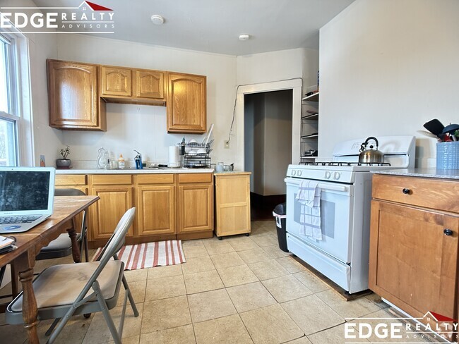 Building Photo - 509 Washington St Rental