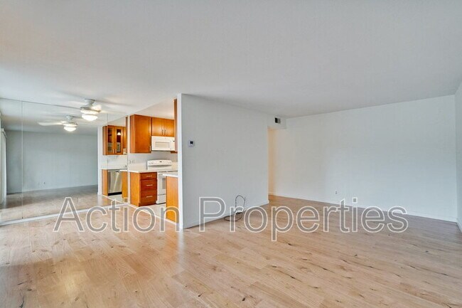 Photo - 181 Del Medio Ave Unit #101