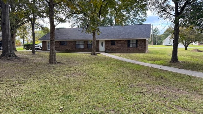 284 Connie Lynne Dr