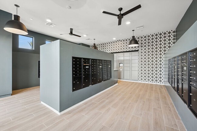Building Photo - Touchstone at South Mountain Rental