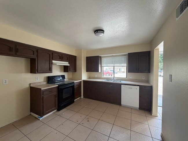 Photo - 6350 Summerfield Dr Unit 6350 Summerfield Dr #3